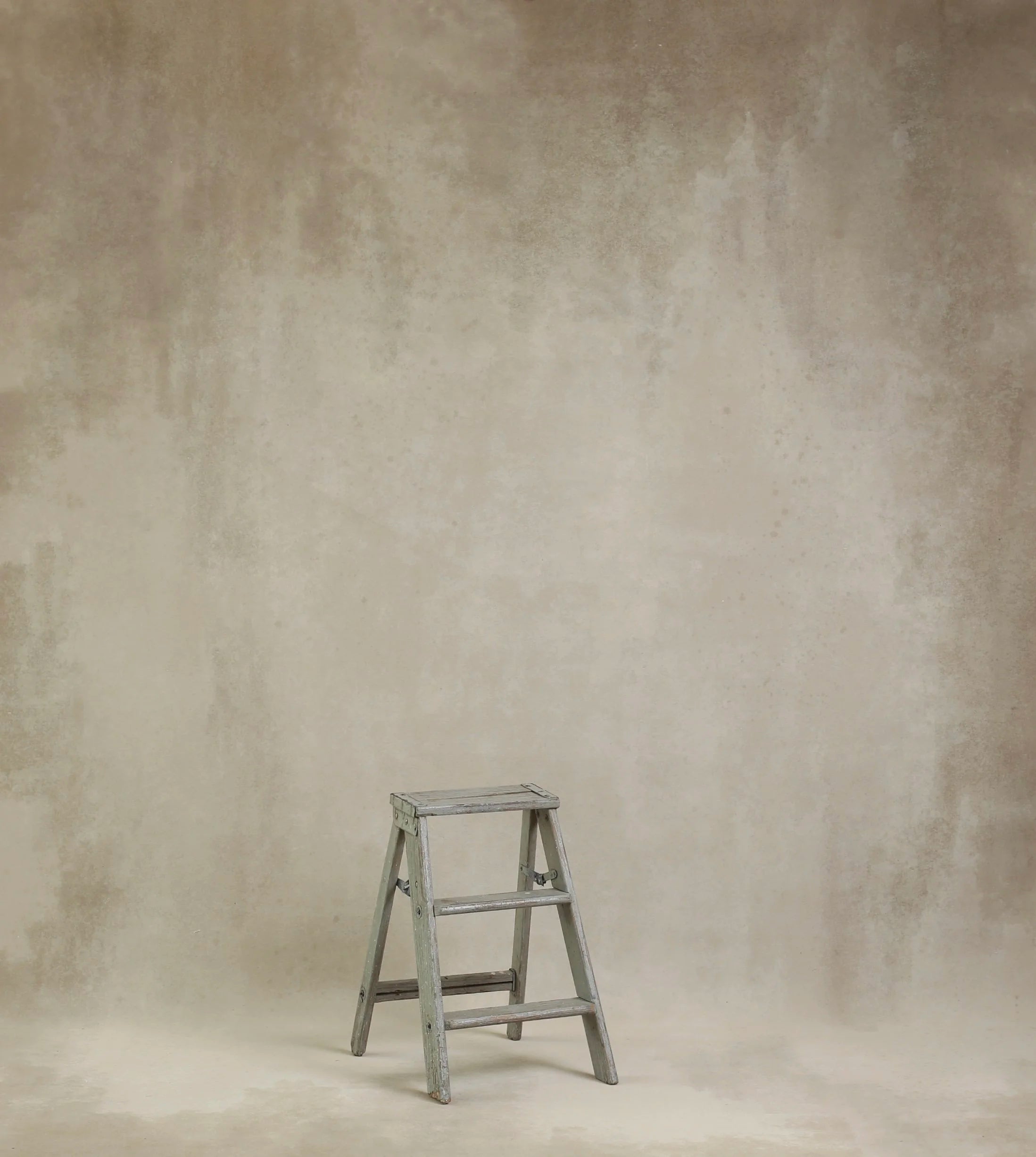 SOFT BEIGE NOLA WALL