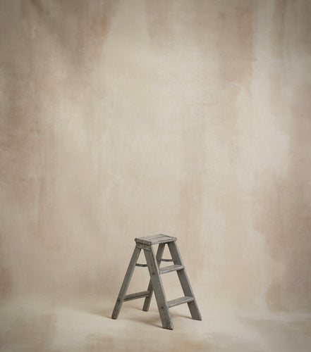 NOLA BEIGE WALL