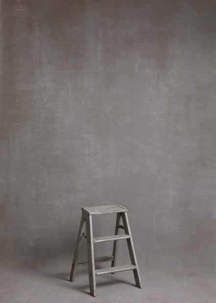 MEDIUM GRAY VINTAGE WALL