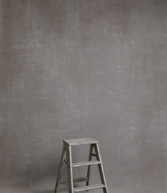MEDIUM GRAY VINTAGE WALL