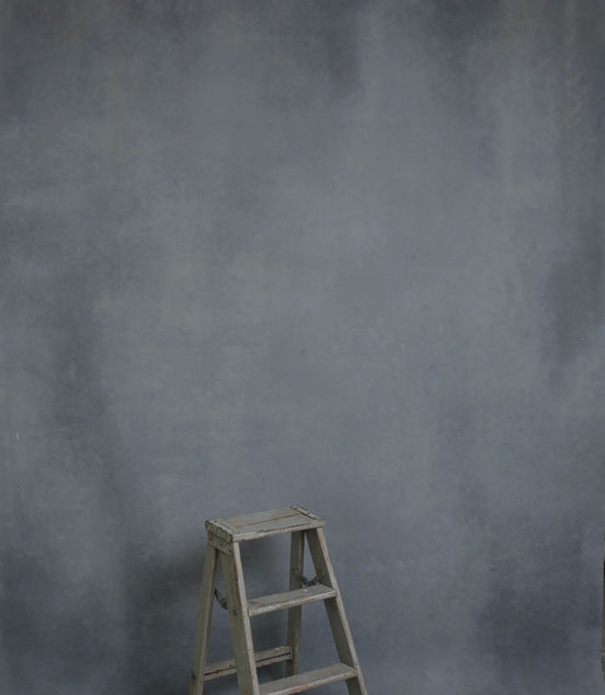 MEDIUM GRAY NOLA WALL